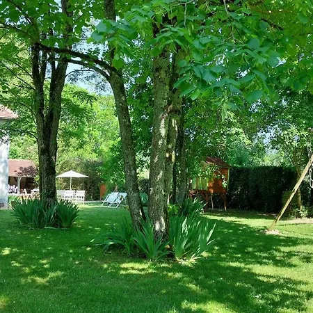 Domaine Du Carouge