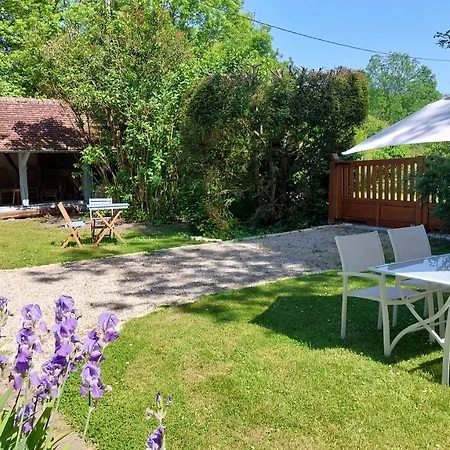 Domaine Du Carouge 3* Lirey