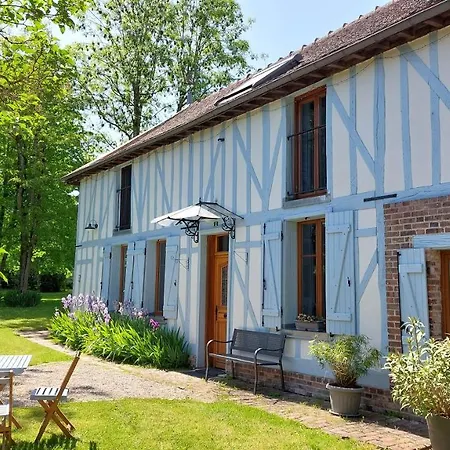 Domaine Du Carouge 3*